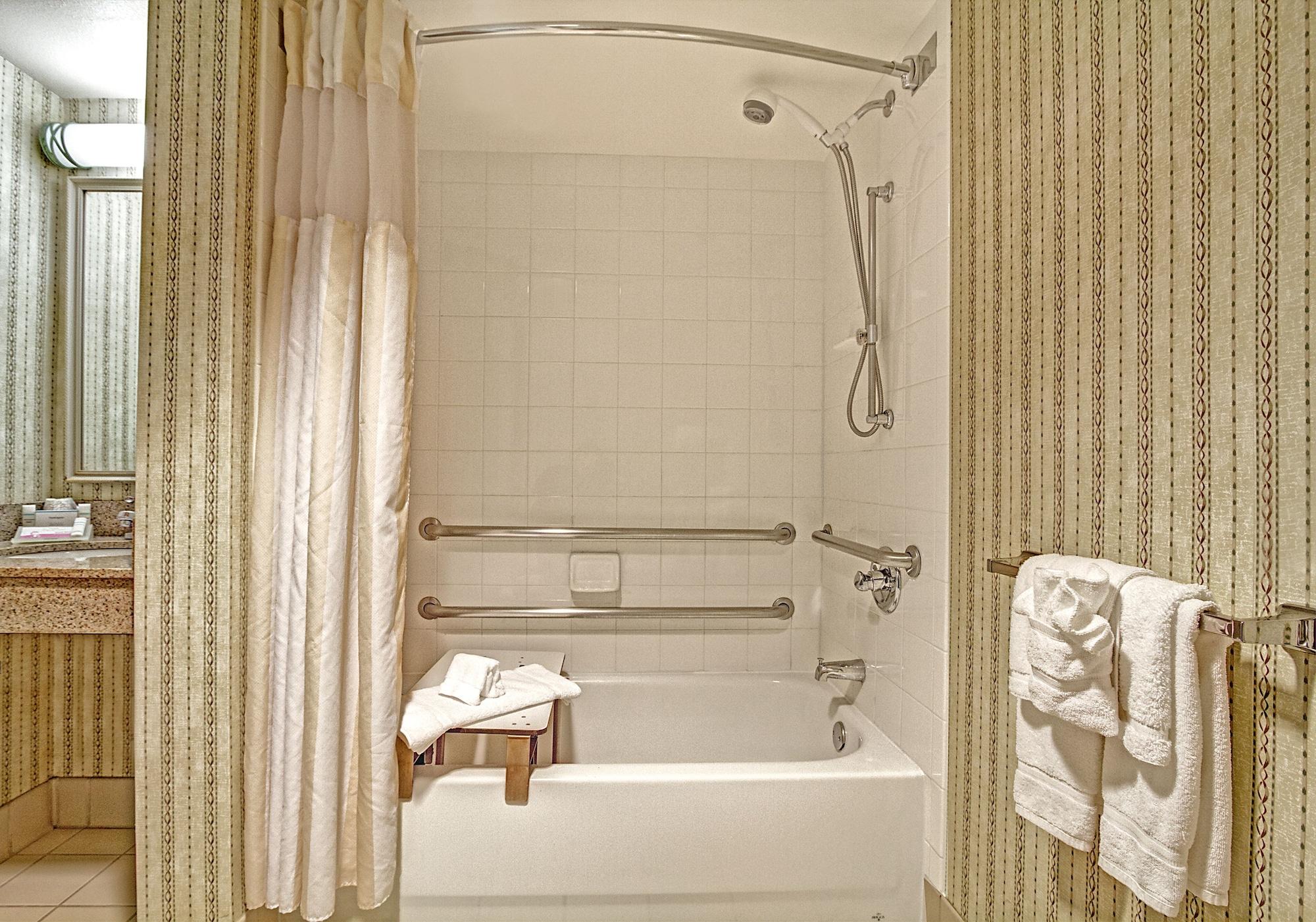 Hilton Garden Inn Nashville Airport Екстер'єр фото
