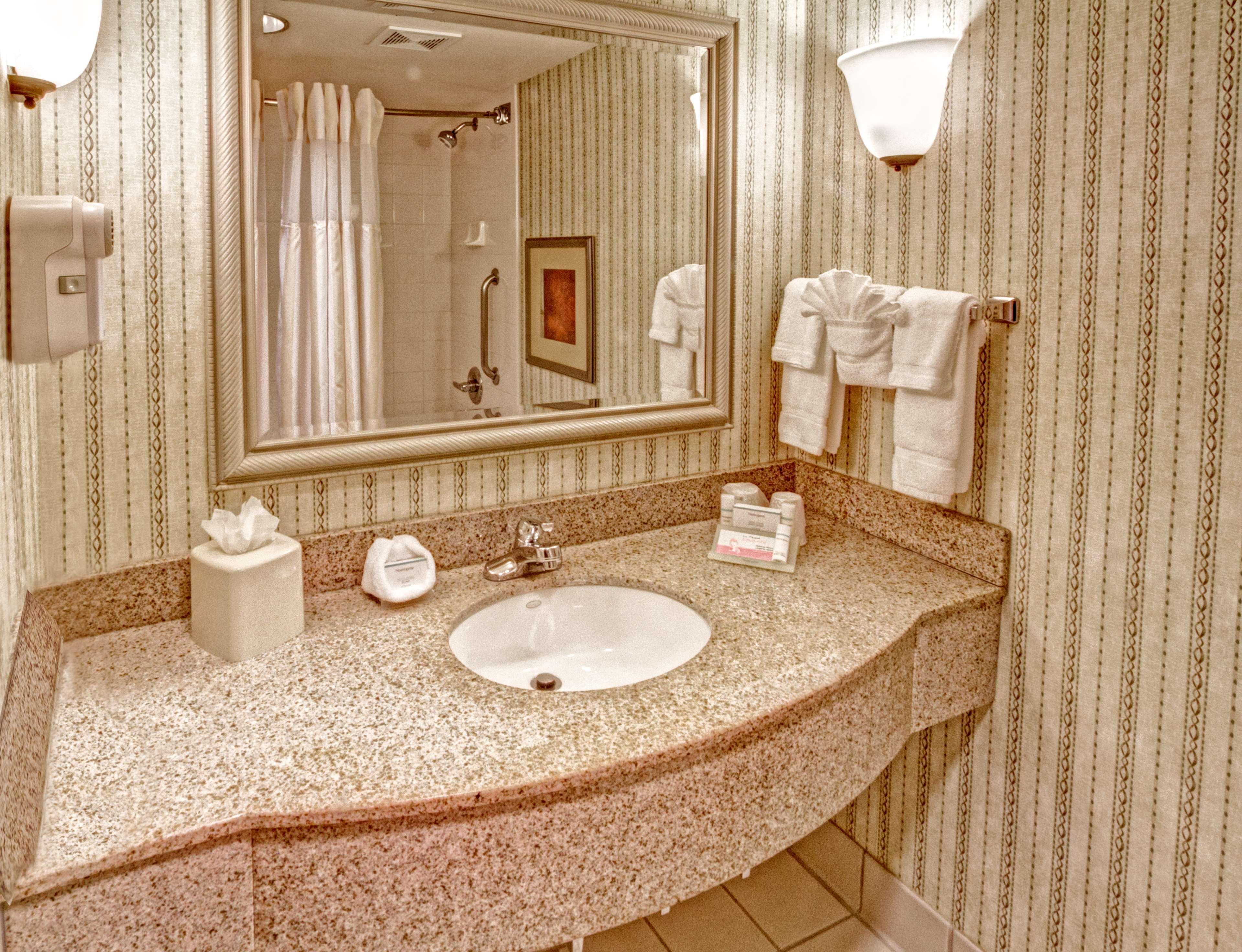 Hilton Garden Inn Nashville Airport Екстер'єр фото